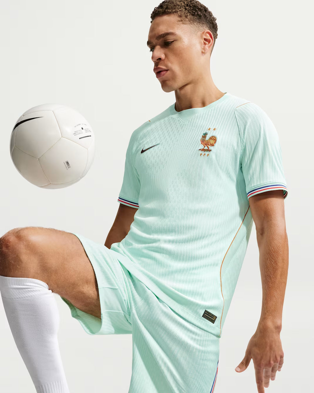 Maillot France Extérieur 2026 – Édition Premium | Élégance & Performance