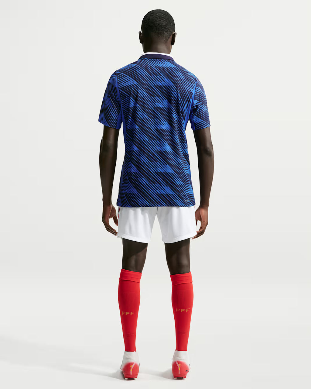 Maillot de football France Domicile 2026 officiel, édition premium, design moderne, fabriqué par Ethan Business, vue de face.