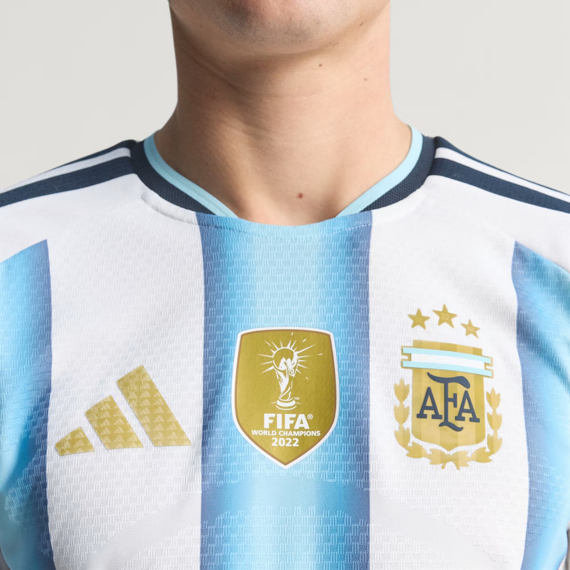 Maillot domicile Argentine 2026 officiel, maillot de club Ethan Business, blanc, design authentique et premium.