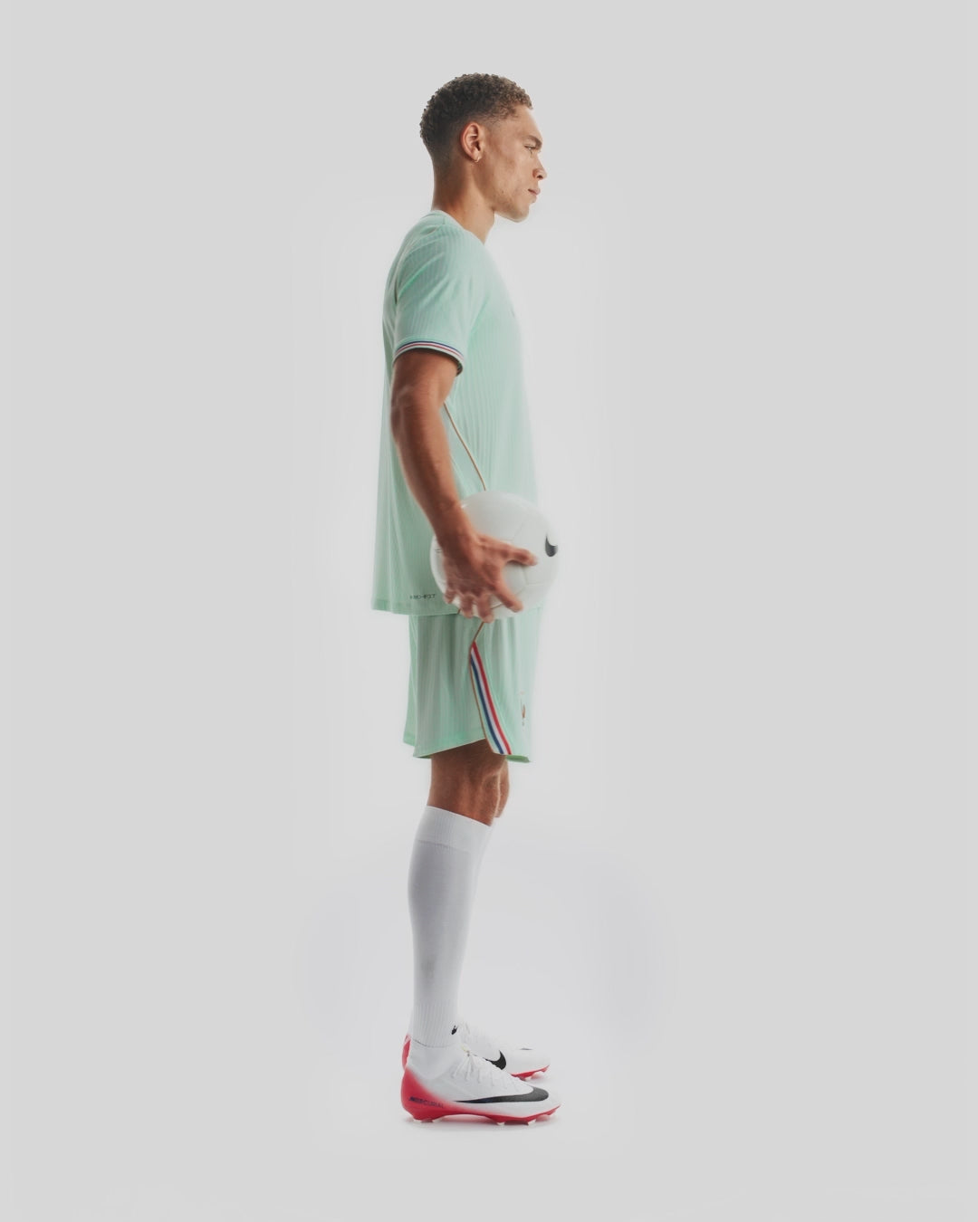 Maillot France Extérieur 2026 – Édition Premium | Élégance & Performance